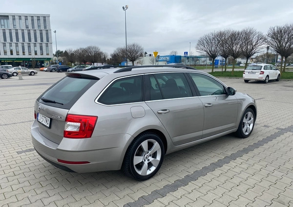 Skoda Octavia cena 62000 przebieg: 177000, rok produkcji 2017 z Lublin małe 407